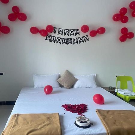 Scarlet Resort Алибаг Экстерьер фото