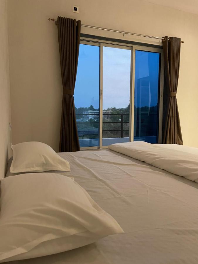 Scarlet Resort Алибаг Экстерьер фото