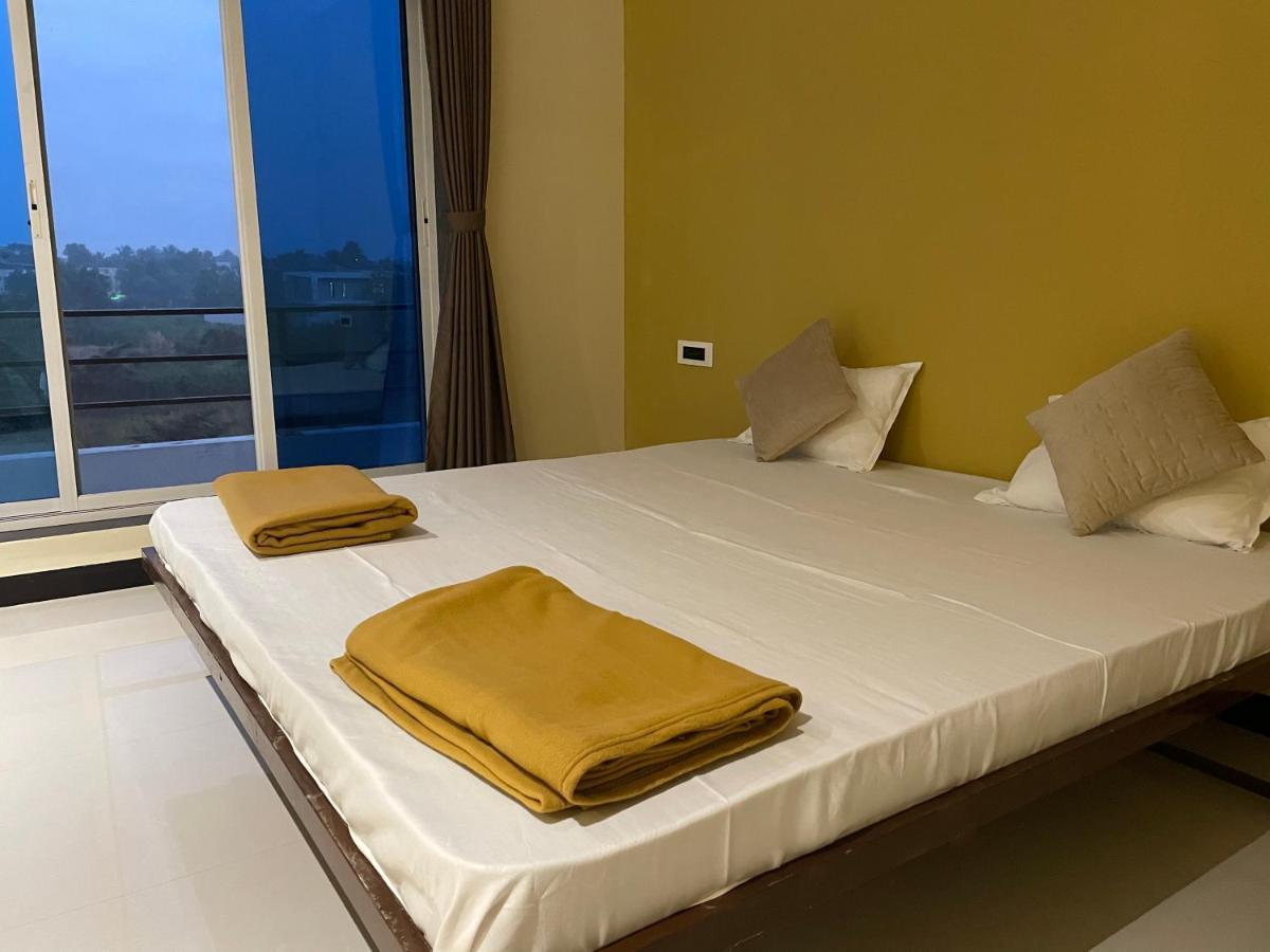 Scarlet Resort Алибаг Экстерьер фото
