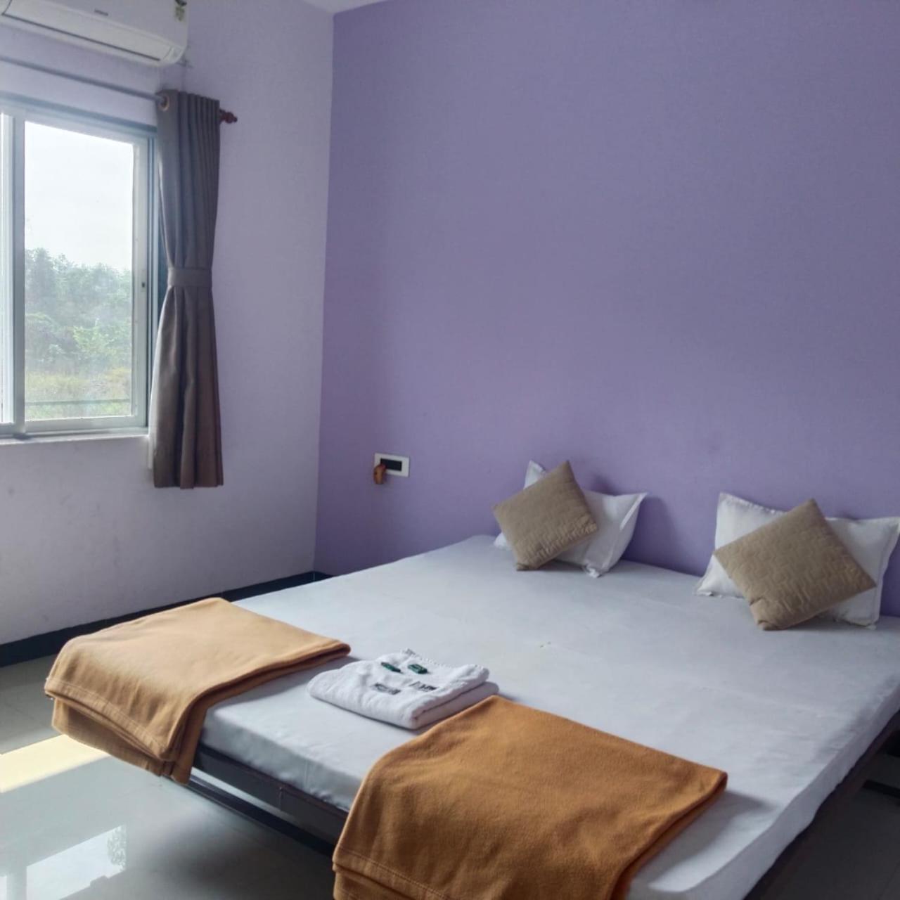 Scarlet Resort Алибаг Экстерьер фото